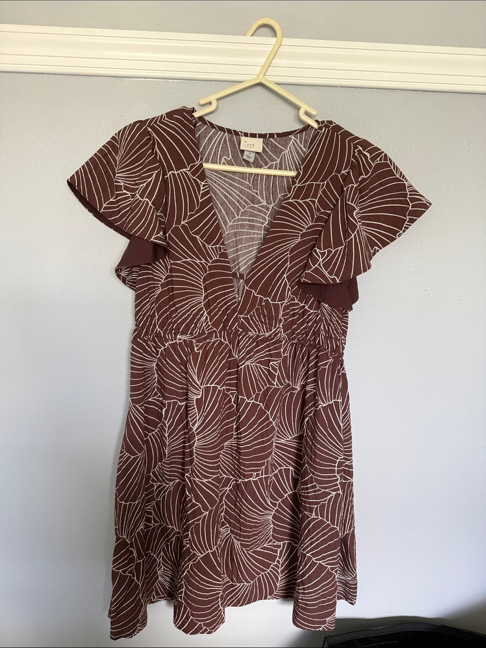 a new day Brown & White V-Neck Flutter Sleeve Mini Dress